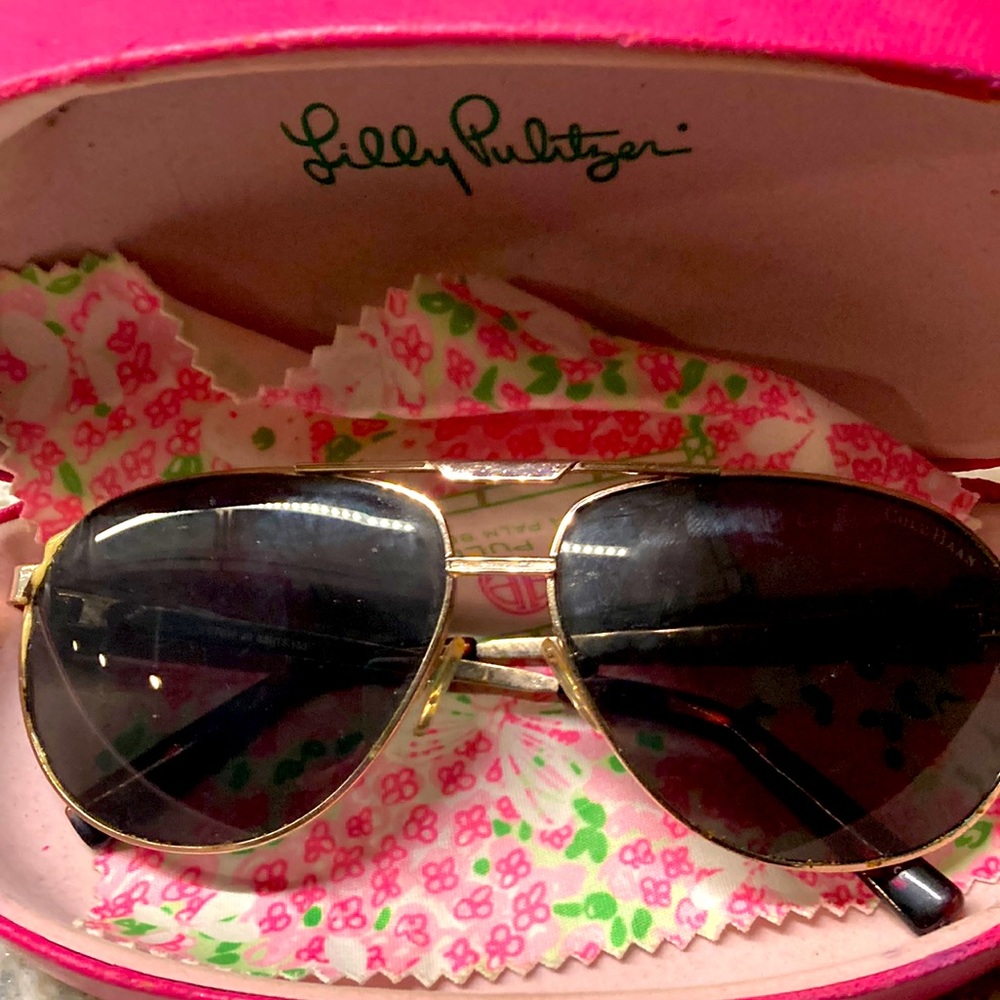 Lilly Pulitzer brown aviator sunglasses